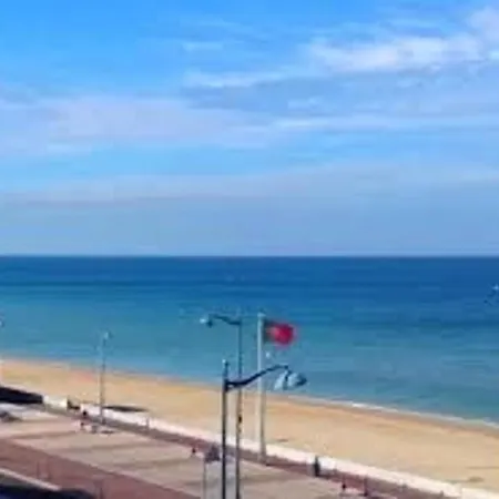 En Duplex A Deux Pas De La Avec Jardin - Fr-1-712-24 Apartment Villers-sur-Mer